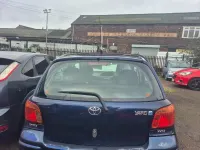 Used Toyota Yaris 85 HP (62 kW) 2004 Blue Hatchback
