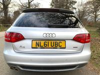 Begagnad Audi A4 Black Edition 170 HK (125 kW) 2011 Silver Kombi