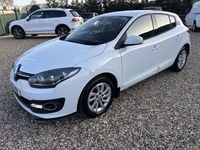 Used Renault Mégane III Dynamique 2015 White Hatchback