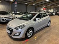 Used Hyundai i30 SE 110 HP (80 kW) 2015 Silver Hatchback