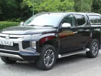 Used Mitsubishi L200 150 HP (110 kW) 2020 Black Pickup
