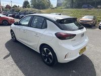 Used Vauxhall Corsa-e 98 kW (134 HP) 2021 White Hatchback