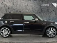 Used Mini Cooper S Exclusive 176 HP (129 kW) 2022 Black Hatchback