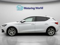 Used Seat Leon SE Dynamic 150 HP (110 kW) 2022 White Hatchback
