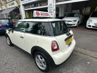 Used Mini ONE Hatch 98 HP (72 kW) 2010 White Hatchback