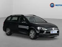 Used VW Golf VII SE 131 HP (96 kW) 2018 Black Estate