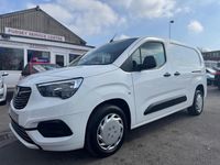 Used Vauxhall Combo Sportive 100 HP (73 kW) 2020 White MPV