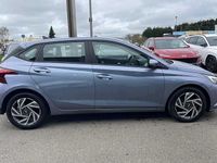 Used Hyundai i20 Advanced 100 HP (73 kW) 2024 Meta blue Hatchback