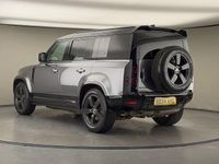 Used Land Rover Defender HSE Dynamic 300 HP (220 kW) 2024 Eiger grey SUV