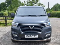Used Hyundai I800 SE 136 HP (100 kW) 2019 Grey MPV