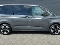 Begagnad VW Multivan Style 150 HK (110 kW) 2025 Grå Minibuss