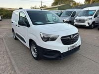 Used Vauxhall Combo Edition 100 HP (73 kW) 2019 White MPV
