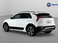 Used Kia Niro 141 HP (103 kW) 2022 White SUV