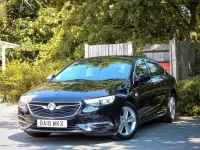 Used Vauxhall Insignia 2018 Blue Hatchback