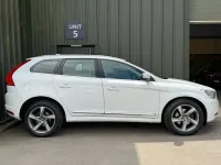 Used Volvo XC60 SE Lux 215 HP (158 kW) 2014 White SUV