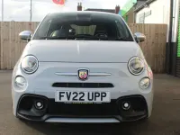 Begagnad Abarth 595 Turismo 165 HK (121 kW) 2022 Grå Halvkombi