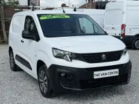 Used Peugeot Partner 131 HP (96 kW) 2021 White MPV
