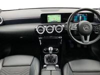Usado Mercedes A180 SE 116 HP (85 kW) 2019 Preto Citadino