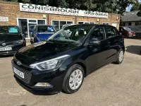 Used Hyundai i20 73 HP (53 kW) 2016 Black Hatchback
