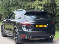 Used Porsche Cayenne 245 HP (180 kW) 2011 Black SUV
