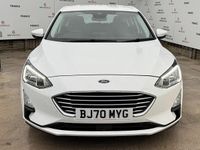 Used Ford Focus Zetec 120 HP (88 kW) 2020 White Hatchback