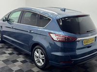 Used Ford S-MAX Titanium 150 HP (110 kW) 2020 Blue MPV