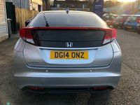 Begagnad Honda Civic S 99 HK (72 kW) 2014 Halvkombi