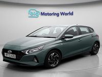 Used Hyundai i20 SE 101 HP (74 kW) 2023 Green Hatchback