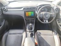 Used MG ZS Exclusive 111 HP (81 kW) 2023 White SUV