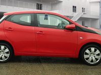 Used Toyota Aygo X-play 69 HP (50 kW) 2015 Red Hatchback