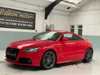 Used Audi TT Black Edition 211 HP (155 kW) 2011 Red Coupe