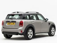 Usado Mini Cooper D 150 HP (110 kW) 2017 Prateado Citadino