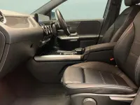 Usado Mercedes GLA250 Exclusive 218 HP (160 kW) 2021 Azul SUV