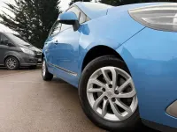 Used Renault Scénic Dynamique 2015 Blue MPV