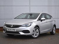 Used Vauxhall Astra Business Edition 122 HP (89 kW) 2021 Sovereign silver Hatchback