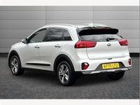 Used Kia Niro 139 HP (102 kW) 2020 Silky silver SUV