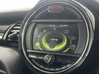 Used Mini ONE Hatch 102 HP (75 kW) 2017 Red Hatchback