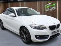 Used BMW 218 Sport Line 136 HP (100 kW) 2016 White Coupe