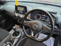 Usado Nissan Juke N-Connecta 114 HP (83 kW) 2022 Azul SUV