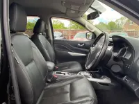 Używany Nissan Navara Tekna 190 KM (139 kW) 2021 Czarny Pickup