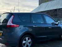 Used Ford C-MAX Titanium 140 HP (102 kW) 2014 MPV