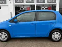 Używany VW up! move up! 60 KM (44 kW) 2015 Niebieski Hatchback