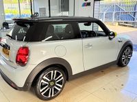 Used Mini Cooper SE Hatch 135 kW (184 HP) 2022 Silver Hatchback