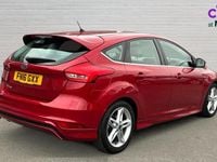 Usado Ford Focus Zetec 120 HP (88 kW) 2016 Vermelho