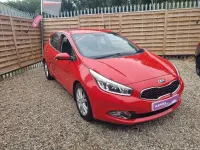 Used Kia Ceed 2015 Red Hatchback