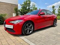 Used Alfa Romeo Giulia Veloce 280 HP (205 kW) 2018 Red Sedan