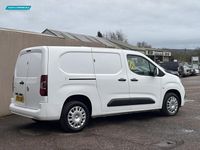 Used Vauxhall Combo Sportive 100 HP (73 kW) 2021 White MPV