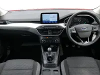 Used Ford Focus Zetec 125 HP (91 kW) 2021 Red Hatchback