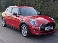Used Mini Cooper Classic 136 HP (100 kW) 2019 Red Hatchback