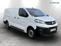 Used Vauxhall Vivaro S 100 HP (73 kW) 2023 White MPV